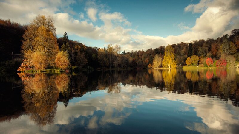 Autumn lake with colorful trees