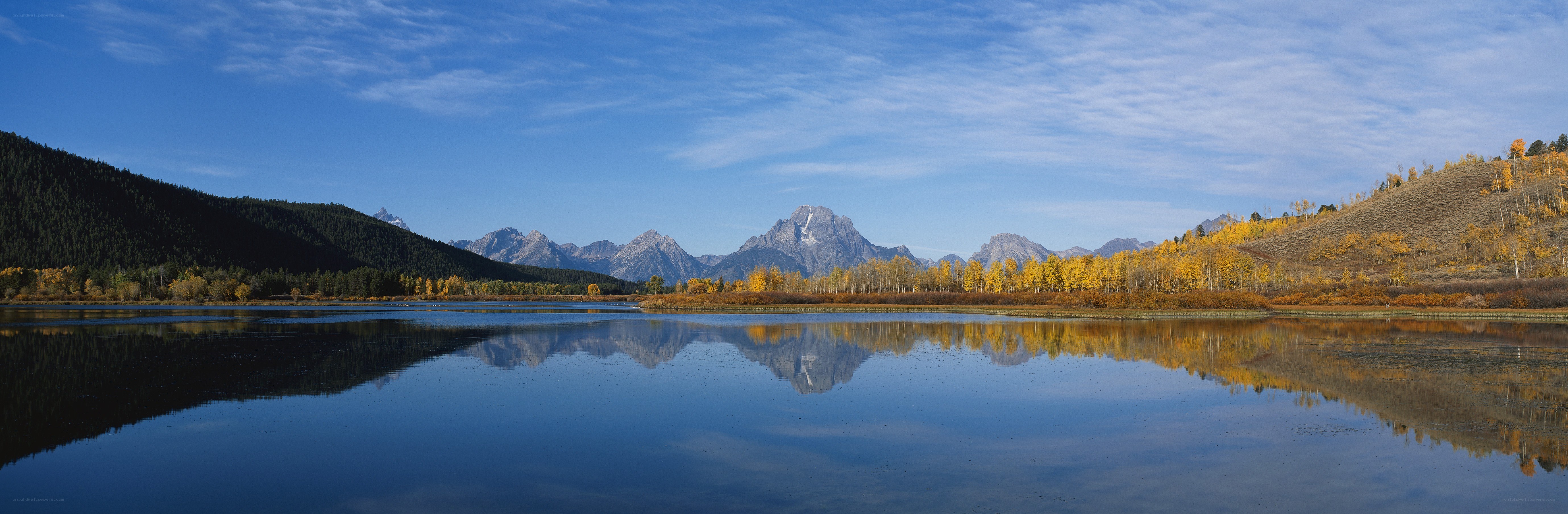Autumn landscape with mountain reflection
