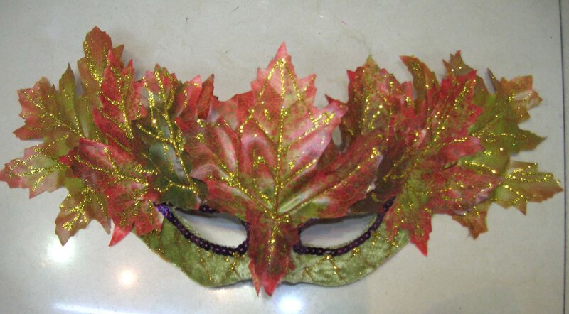 Autumn Leaf Mask