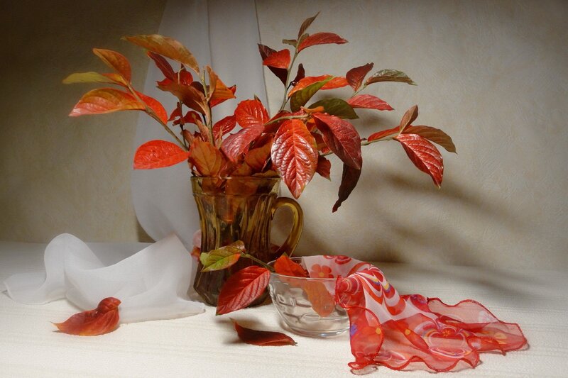 Autumn leaves in a vase