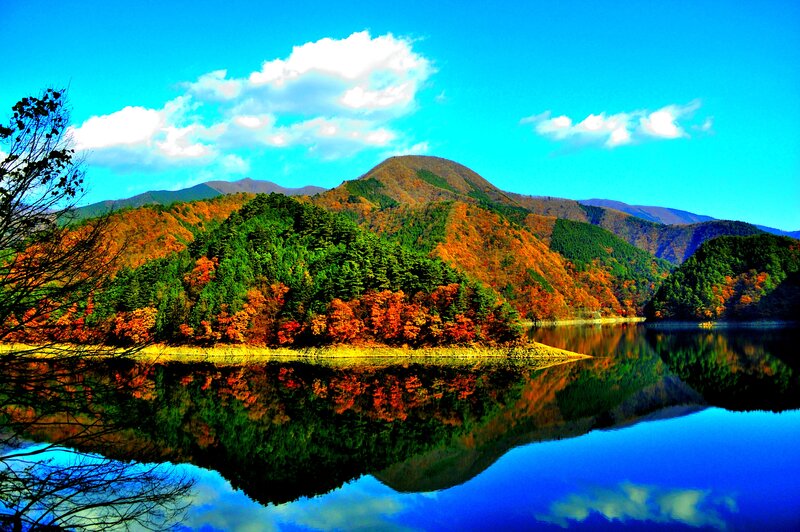 Autumn Mountains and Lake — Blue