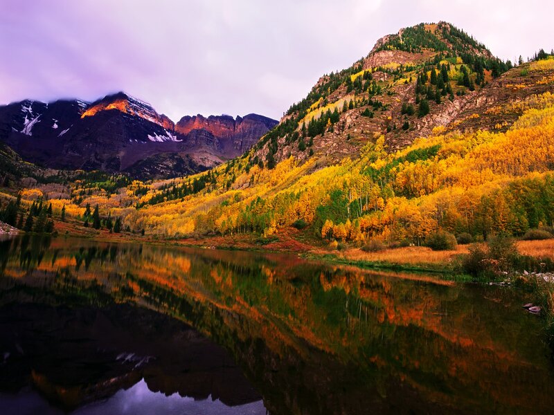 Autumn Mountains and Lake — Yellow, Serene