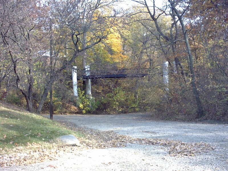 Autumn path with bridge