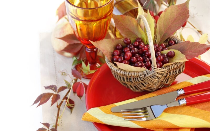 Autumn table setting with berries