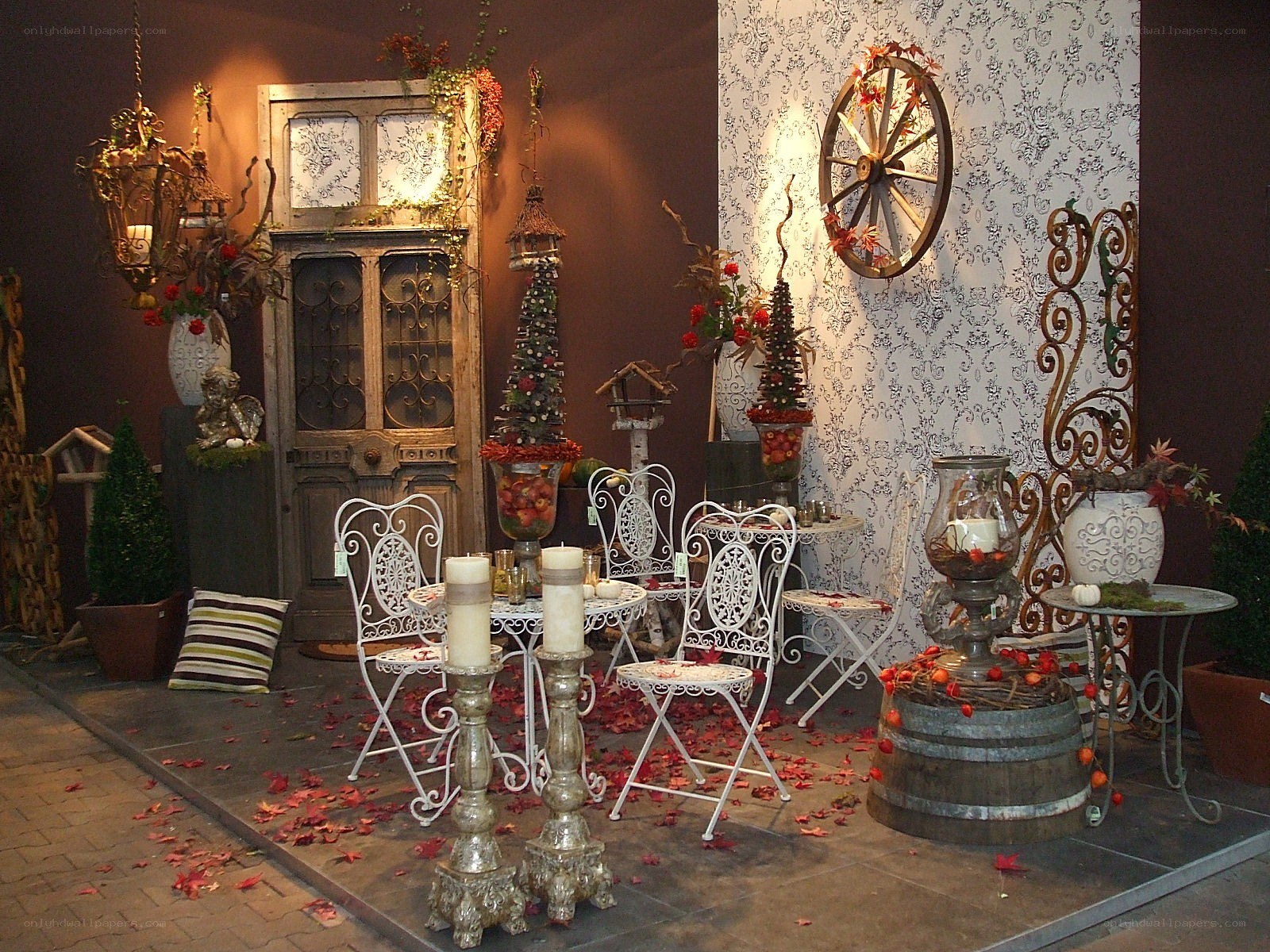 Autumn-themed garden display