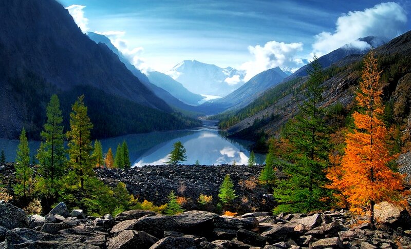 Autumnal Mountain Lake