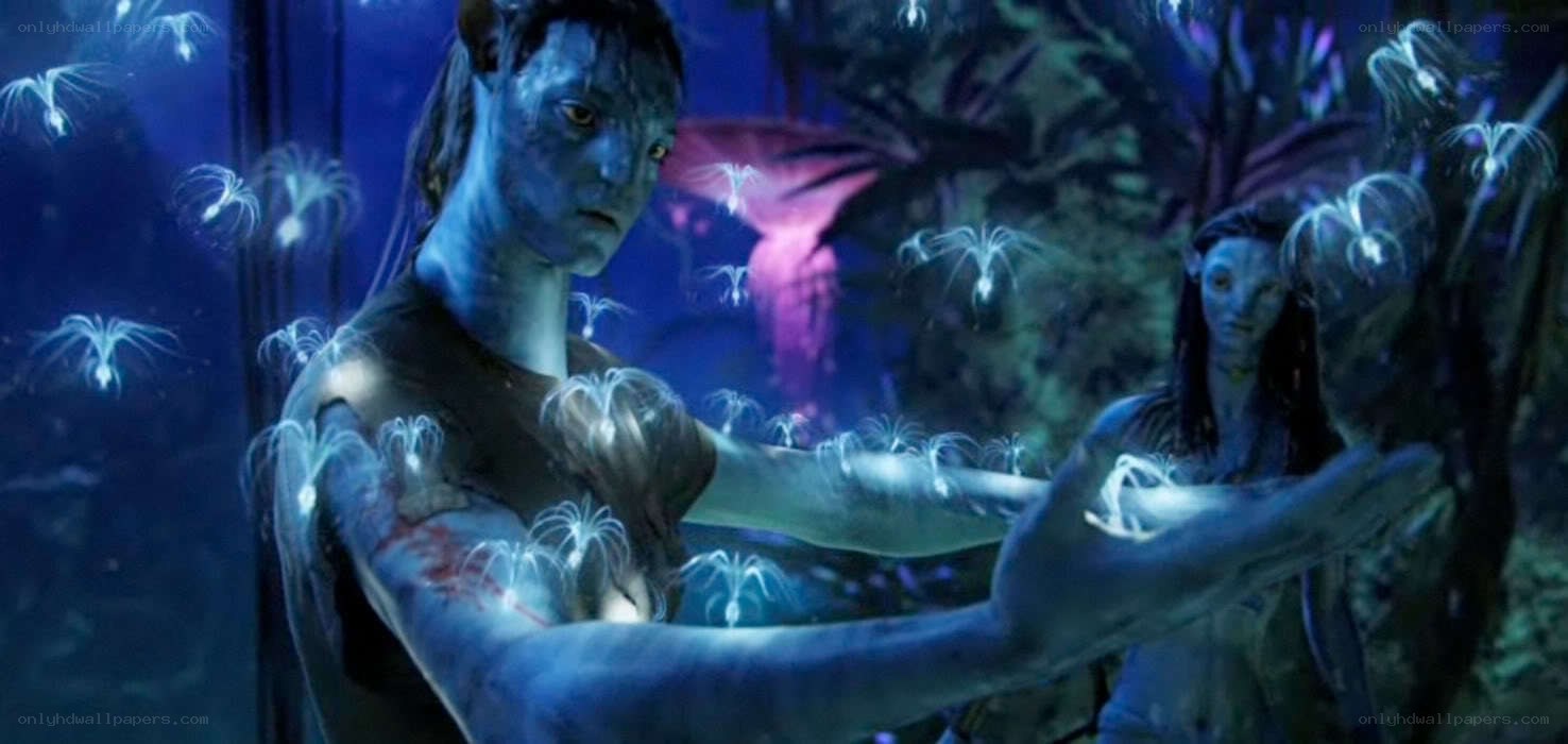 Avatar characters in bioluminescent forest