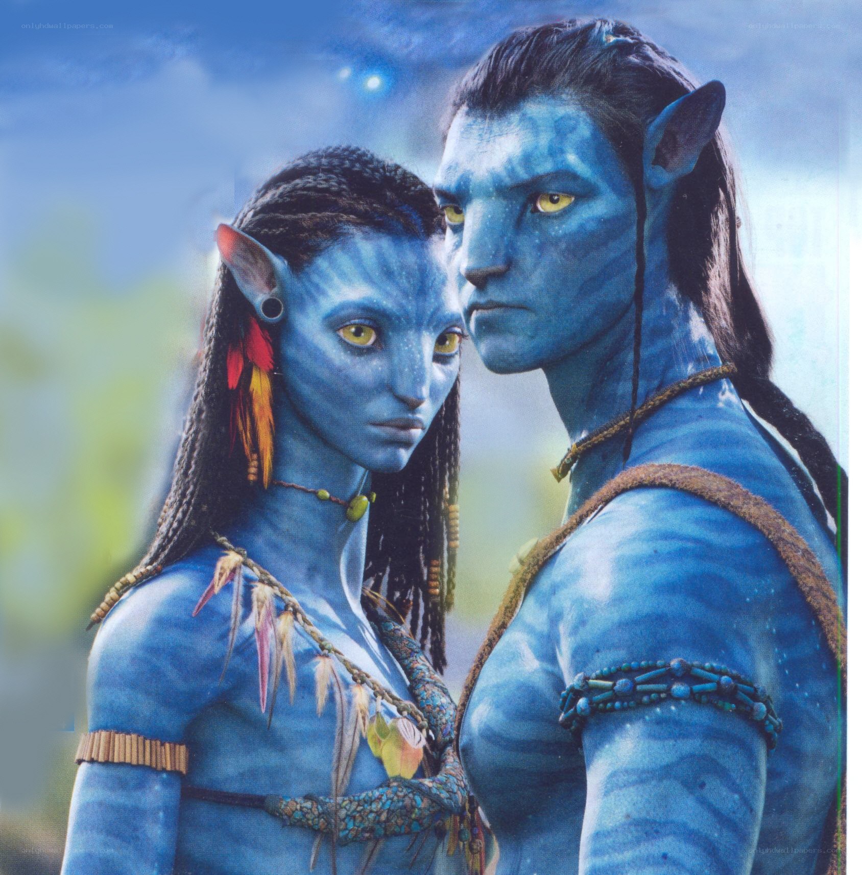 Avatar characters in Na'vi attire