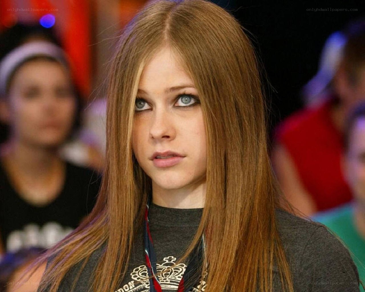 Avril Lavigne at event