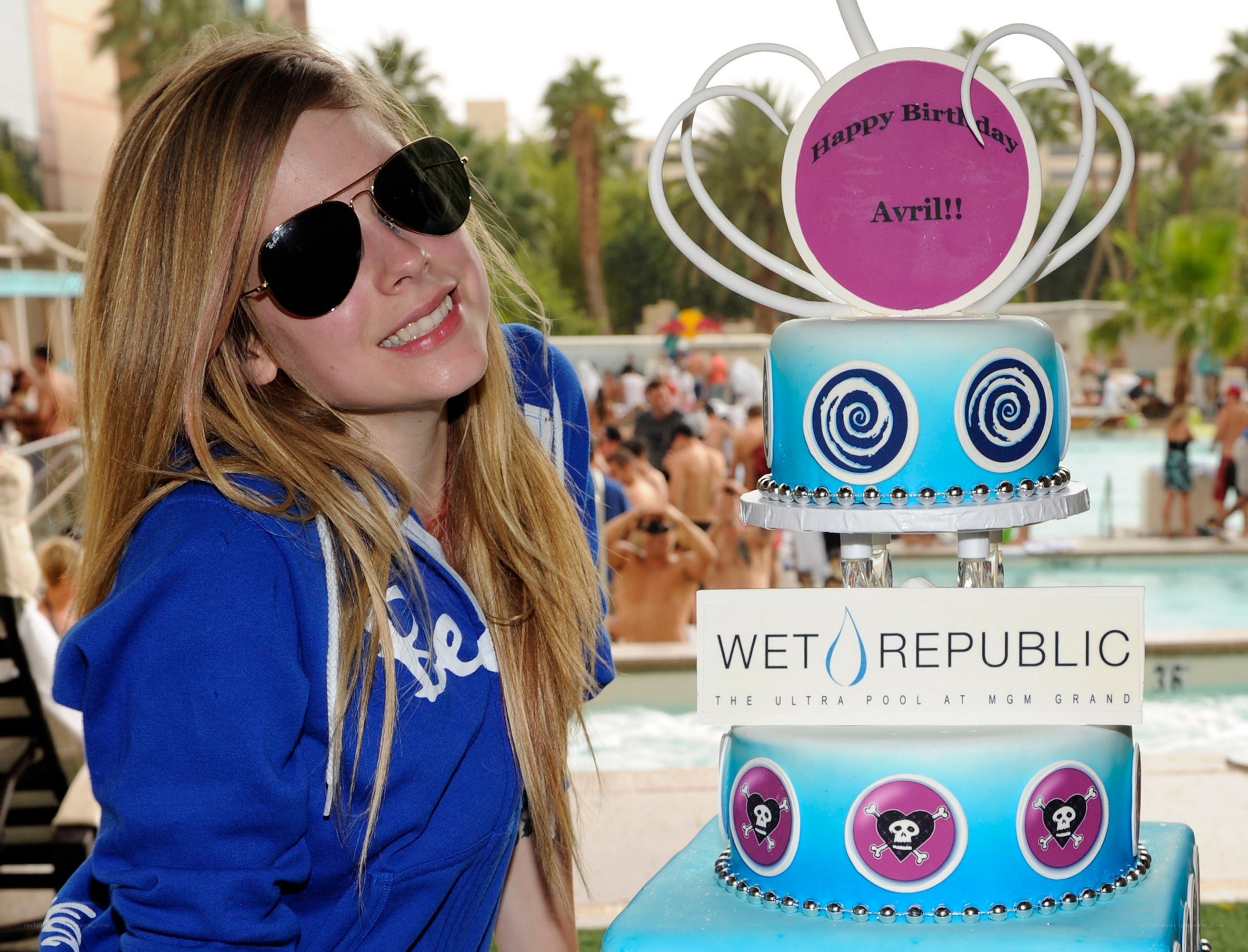 Avril Lavigne at pool party