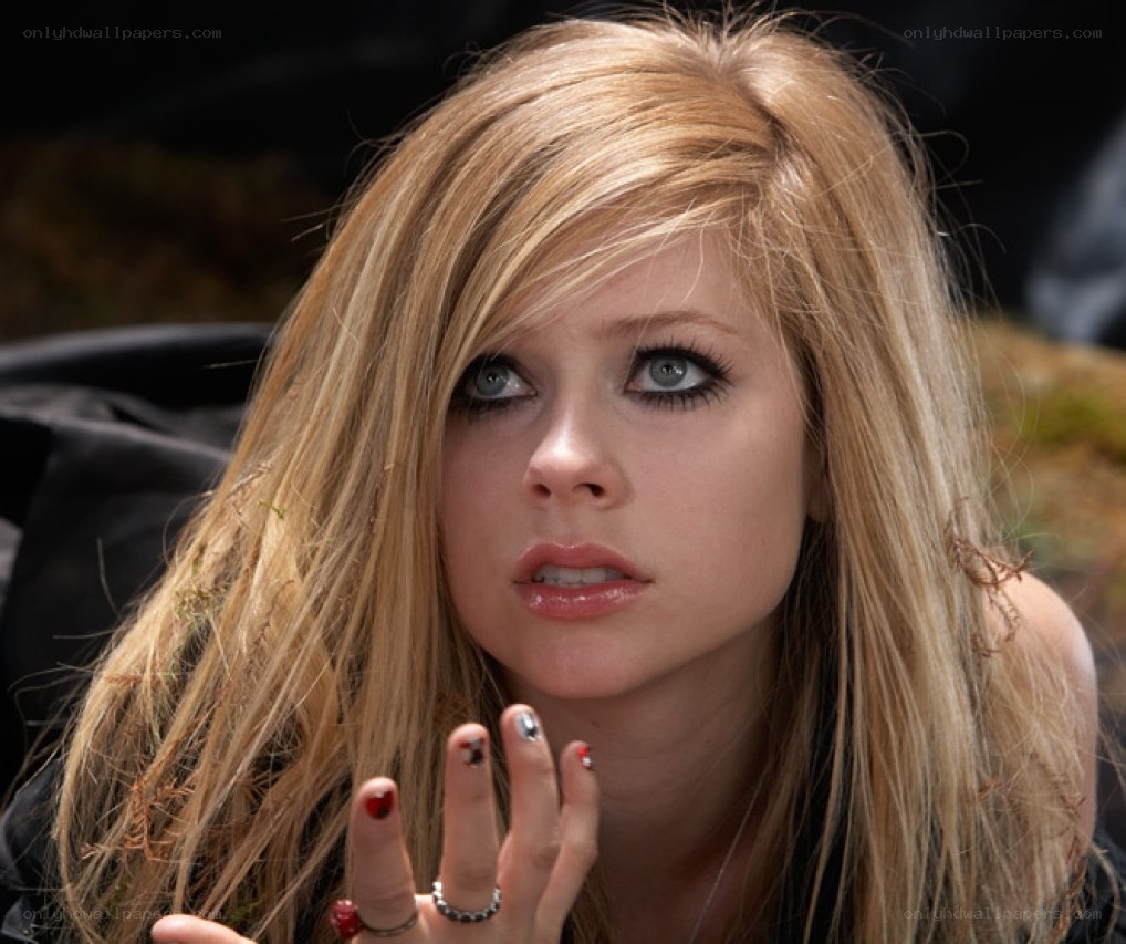 Avril Lavigne in a dramatic pose