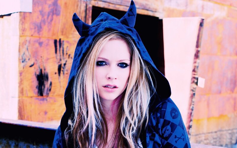 Avril Lavigne in a hooded jacket