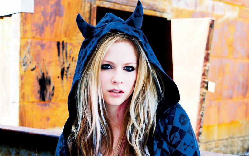 Avril Lavigne in a hooded jacket