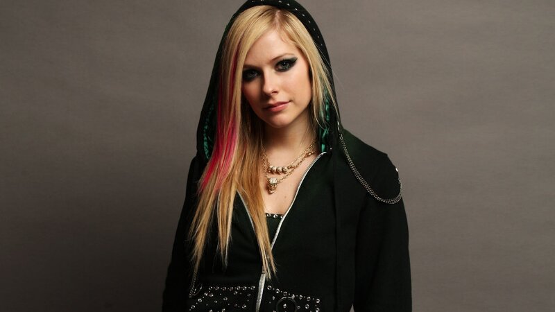 Avril Lavigne in black hoodie
