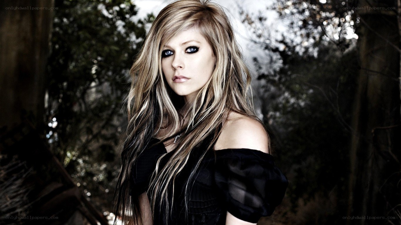 Avril Lavigne in forest