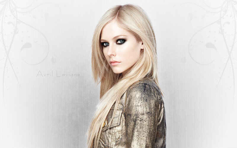 Avril Lavigne in Gold Jacket