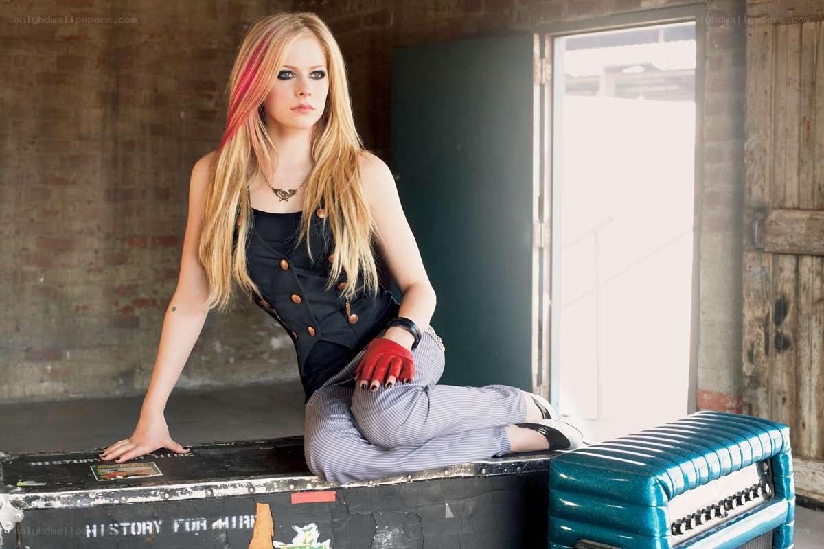 Avril Lavigne in industrial setting