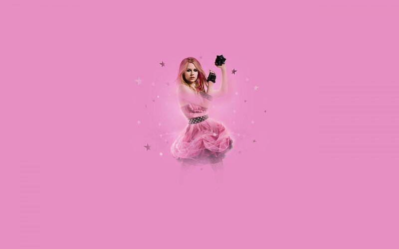 Avril Lavigne in pink dress