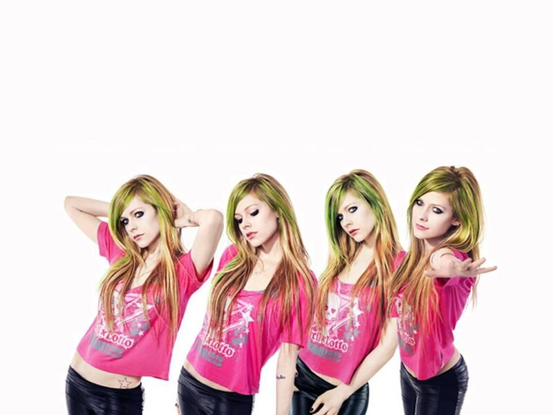 Avril Lavigne in Pink Shirt — Confident