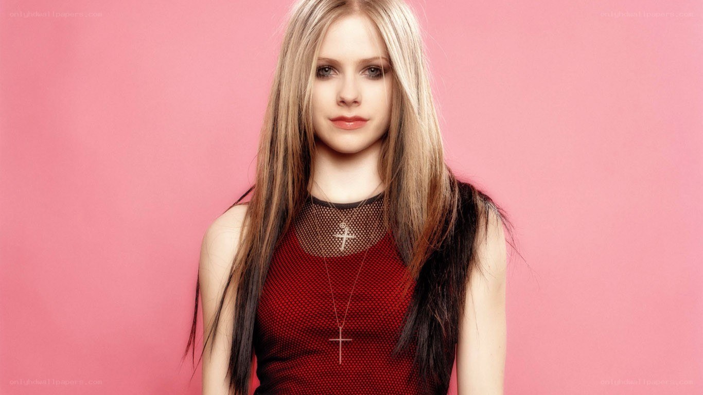 Avril Lavigne in red top