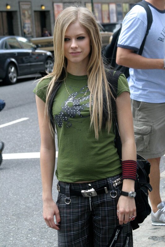 Avril Lavigne on a city street