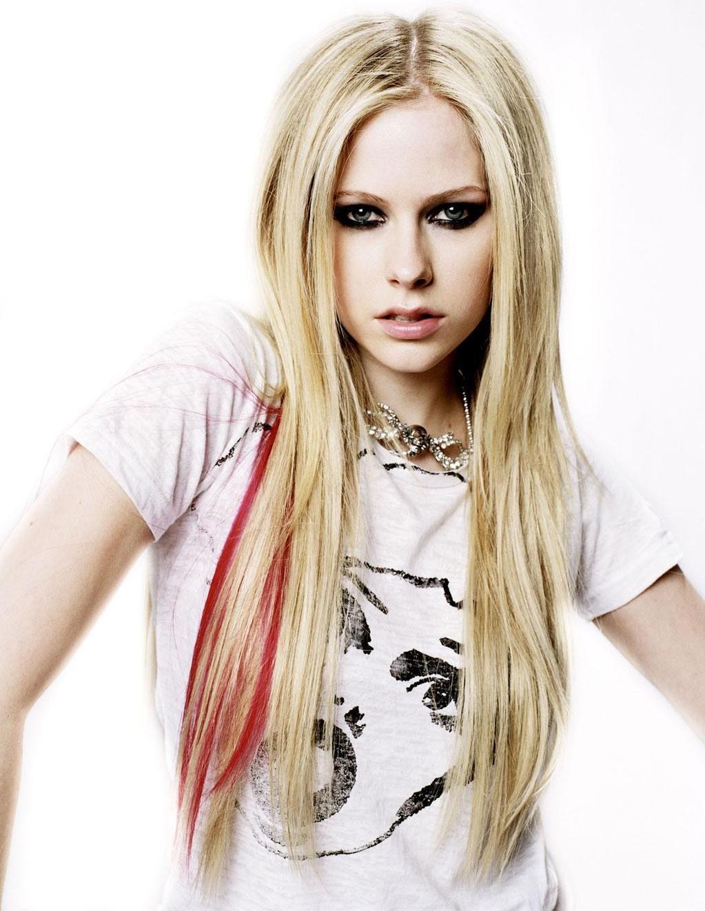 Avril Lavigne portrait