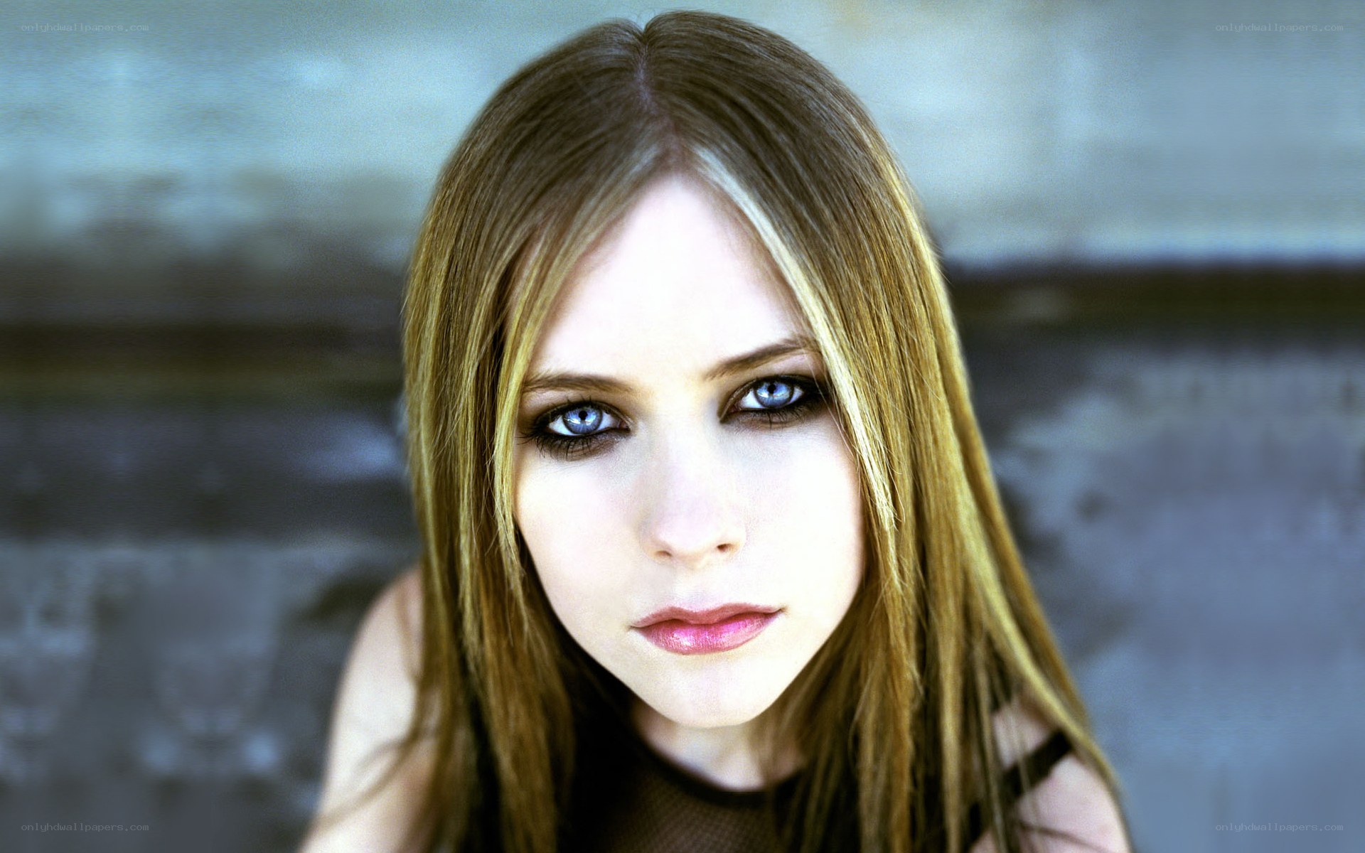 Avril Lavigne portrait