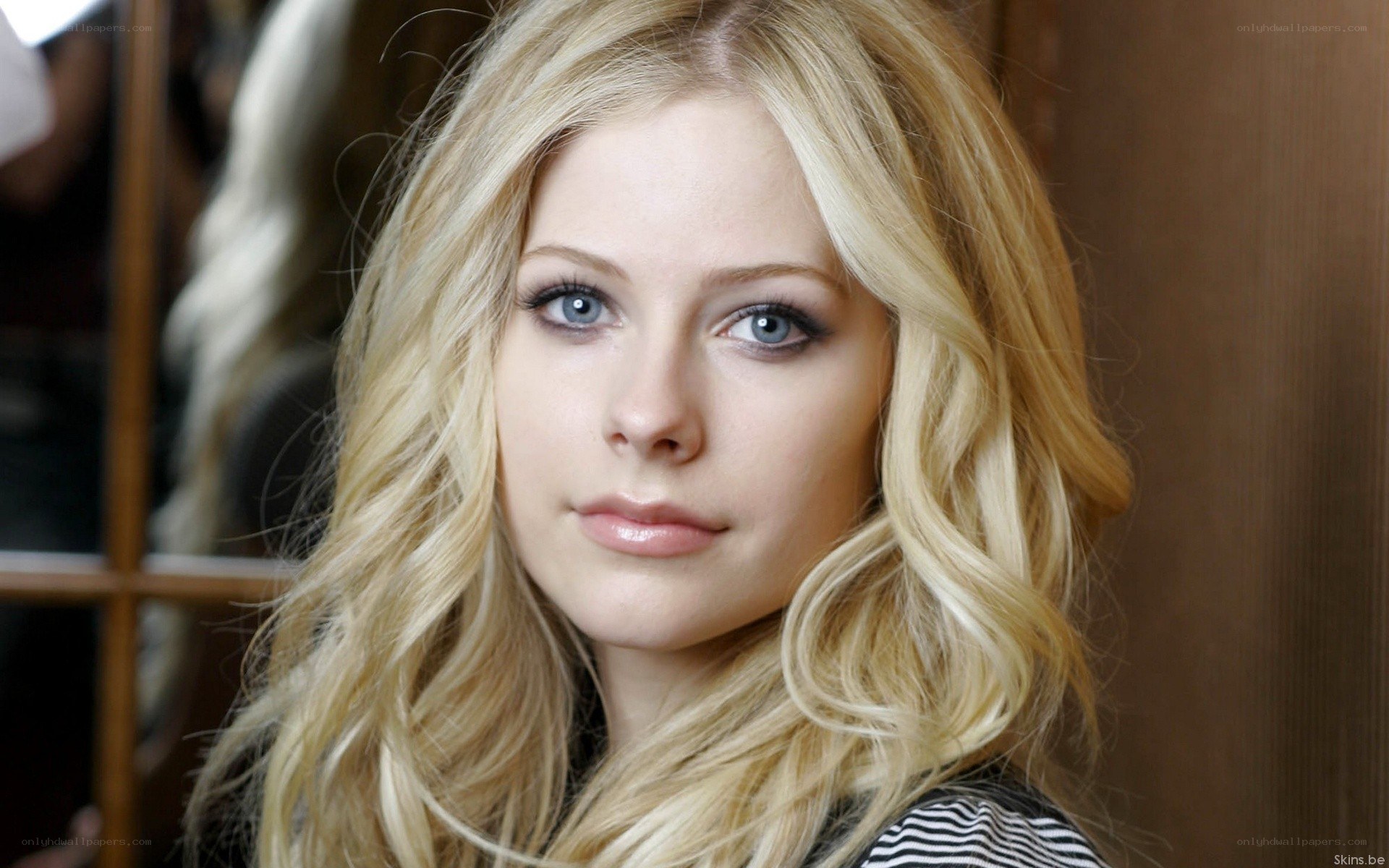 Avril Lavigne portrait