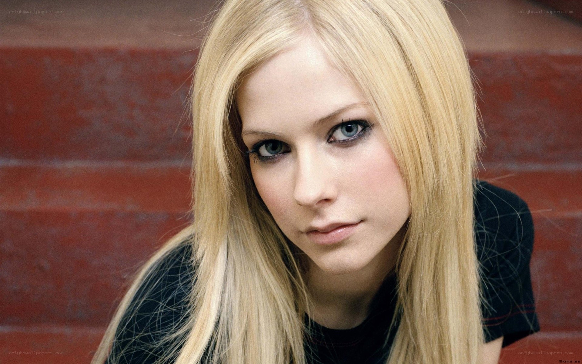 Avril Lavigne portrait