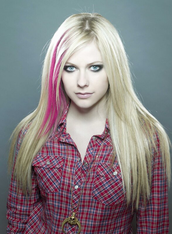 Avril Lavigne portrait