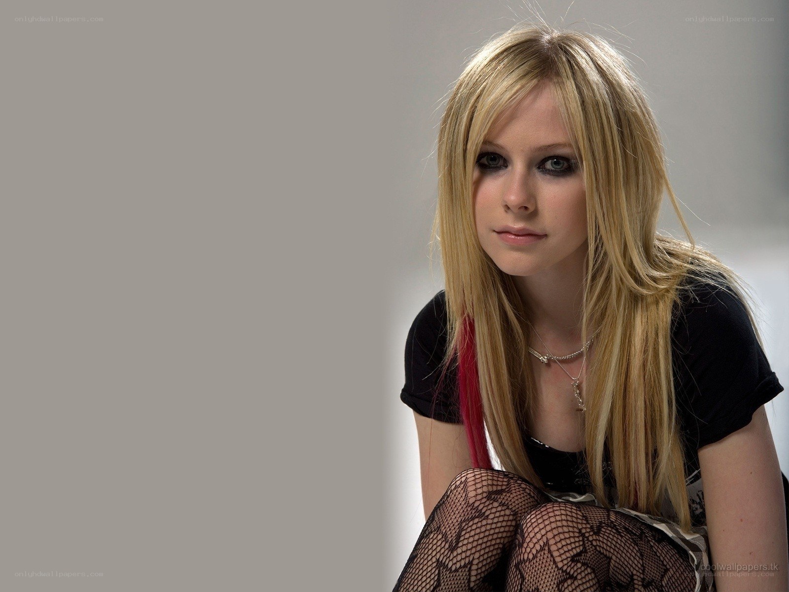 Avril Lavigne portrait