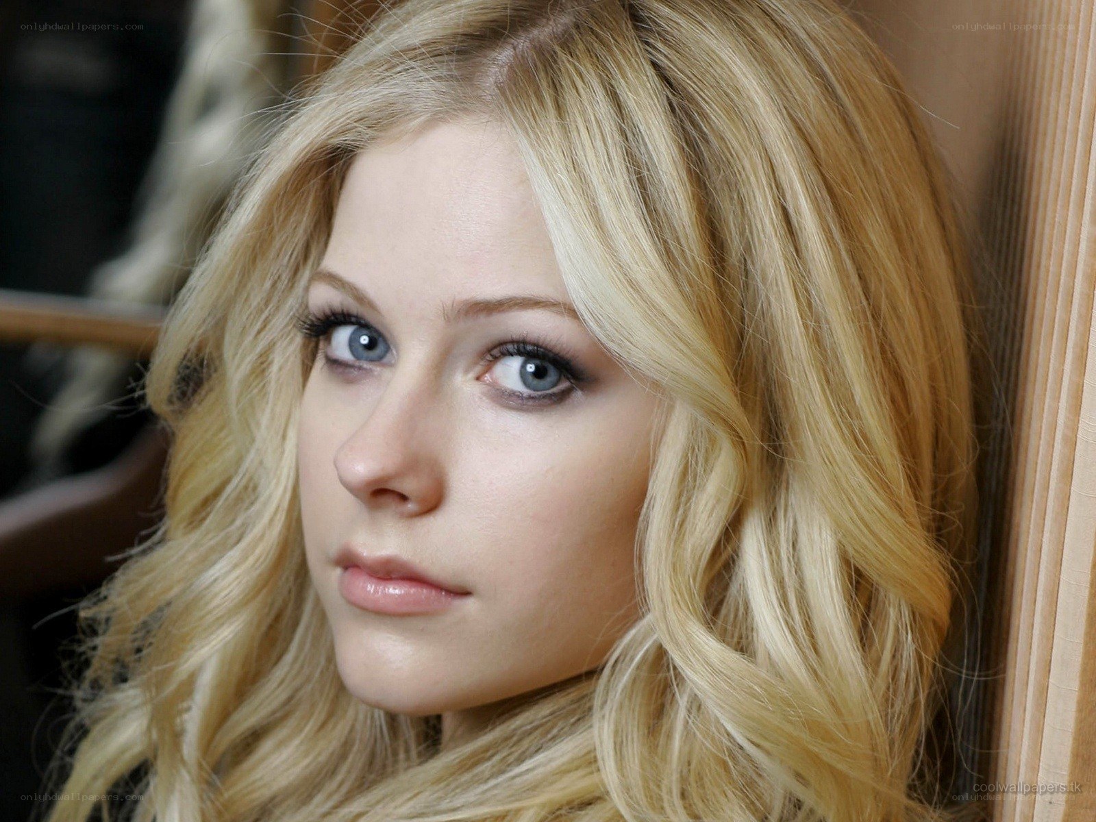 Avril Lavigne portrait