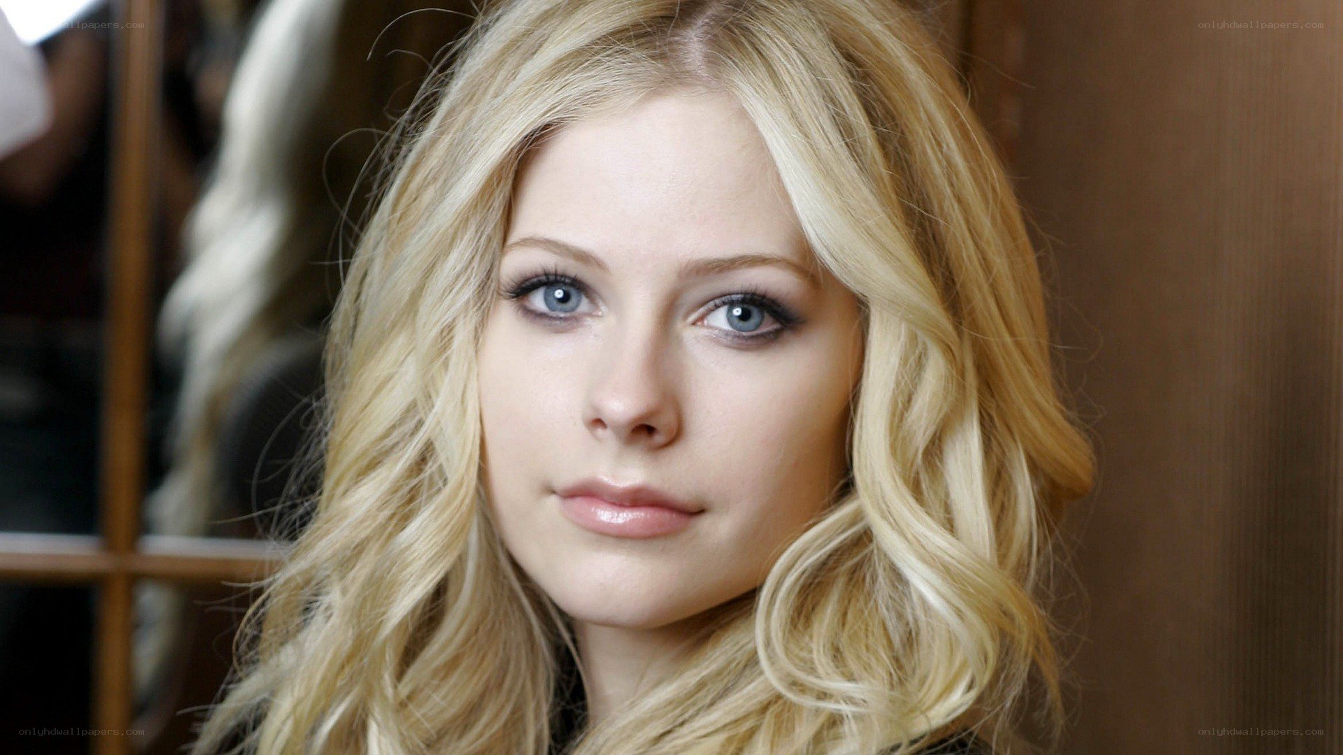 Avril Lavigne portrait