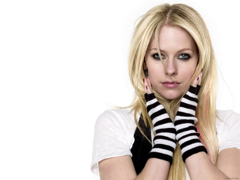 Avril Lavigne portrait