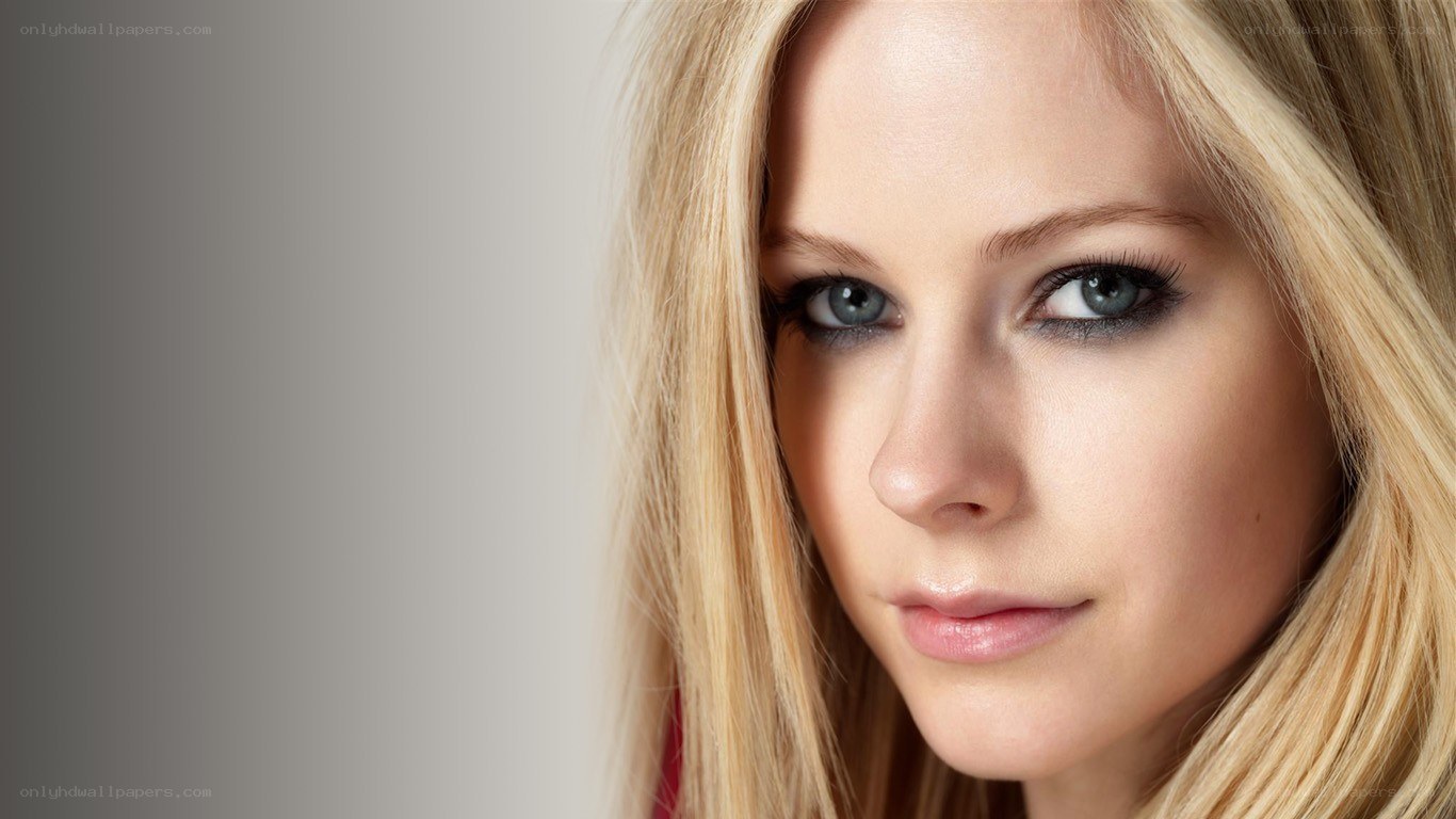 Avril Lavigne portrait