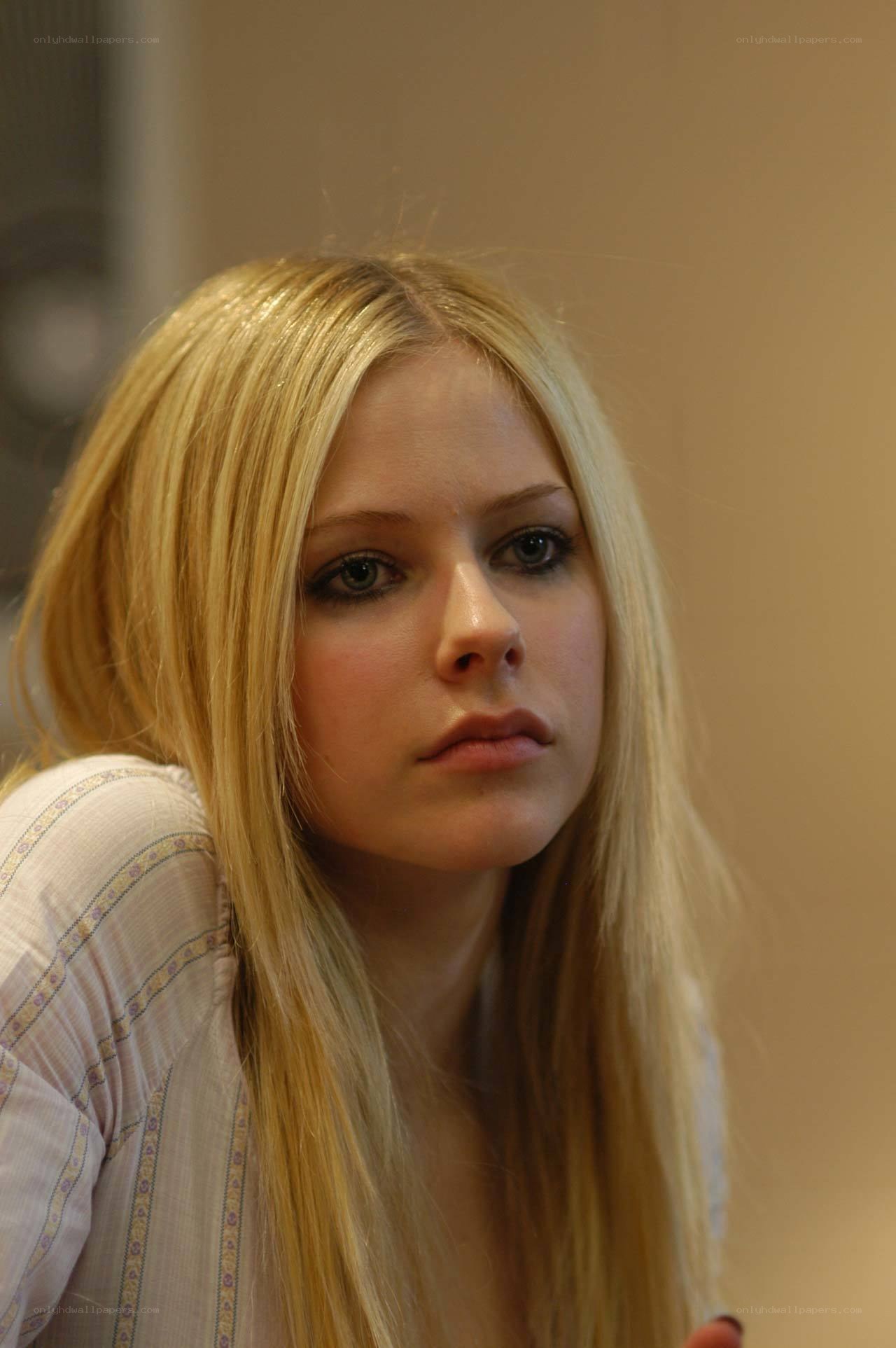 Avril Lavigne portrait