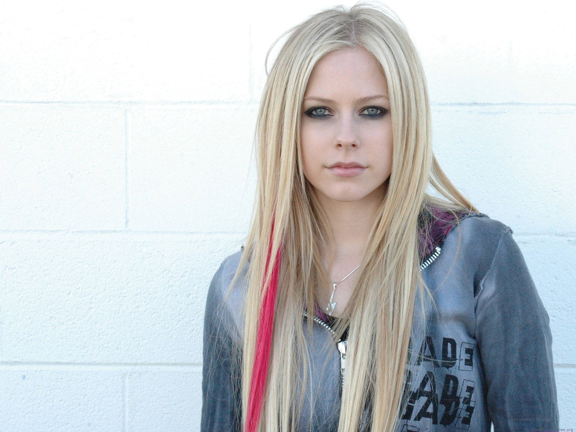 Avril Lavigne portrait