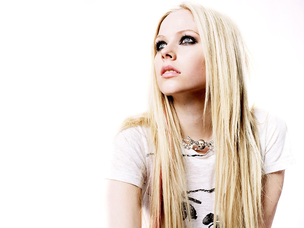 Avril Lavigne portrait