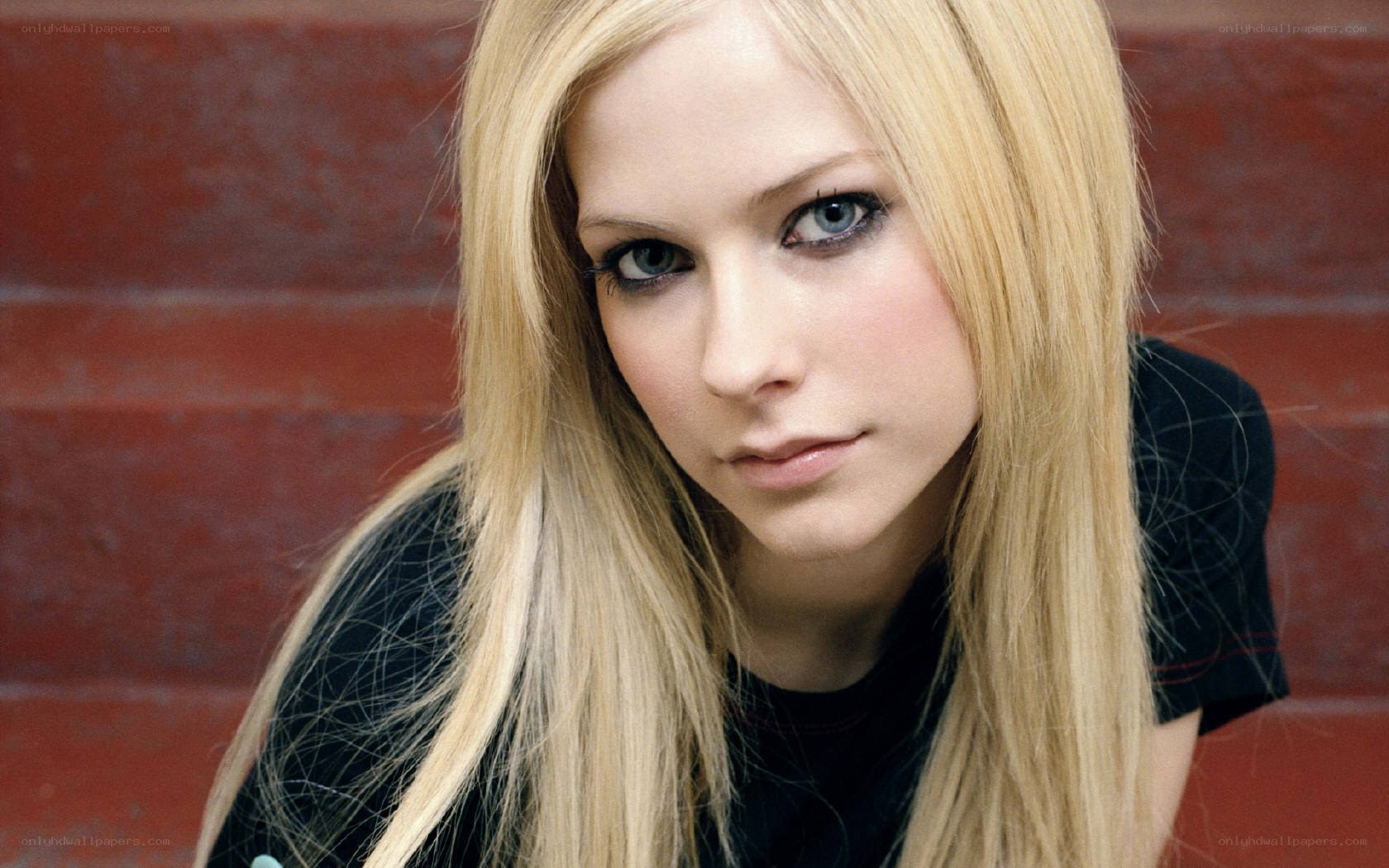 Avril Lavigne portrait