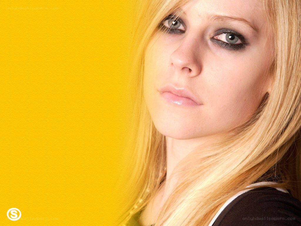 Avril Lavigne portrait