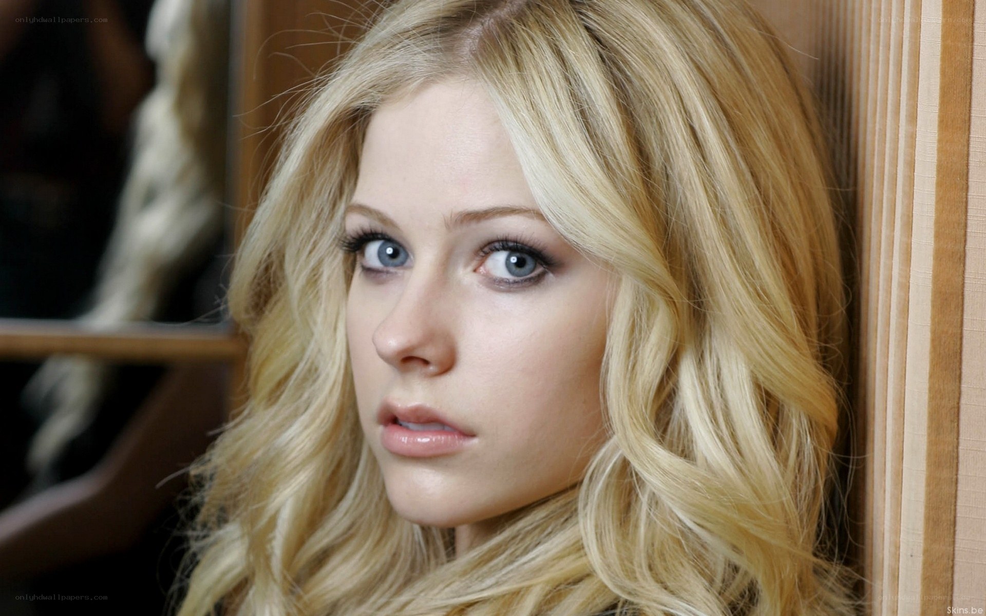 Avril Lavigne portrait