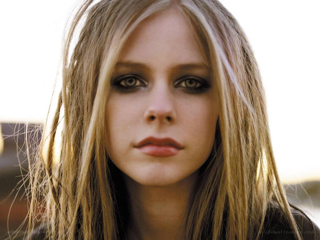 Avril Lavigne portrait