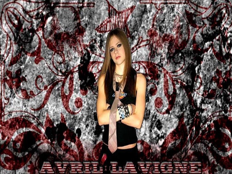 Avril Lavigne Standing