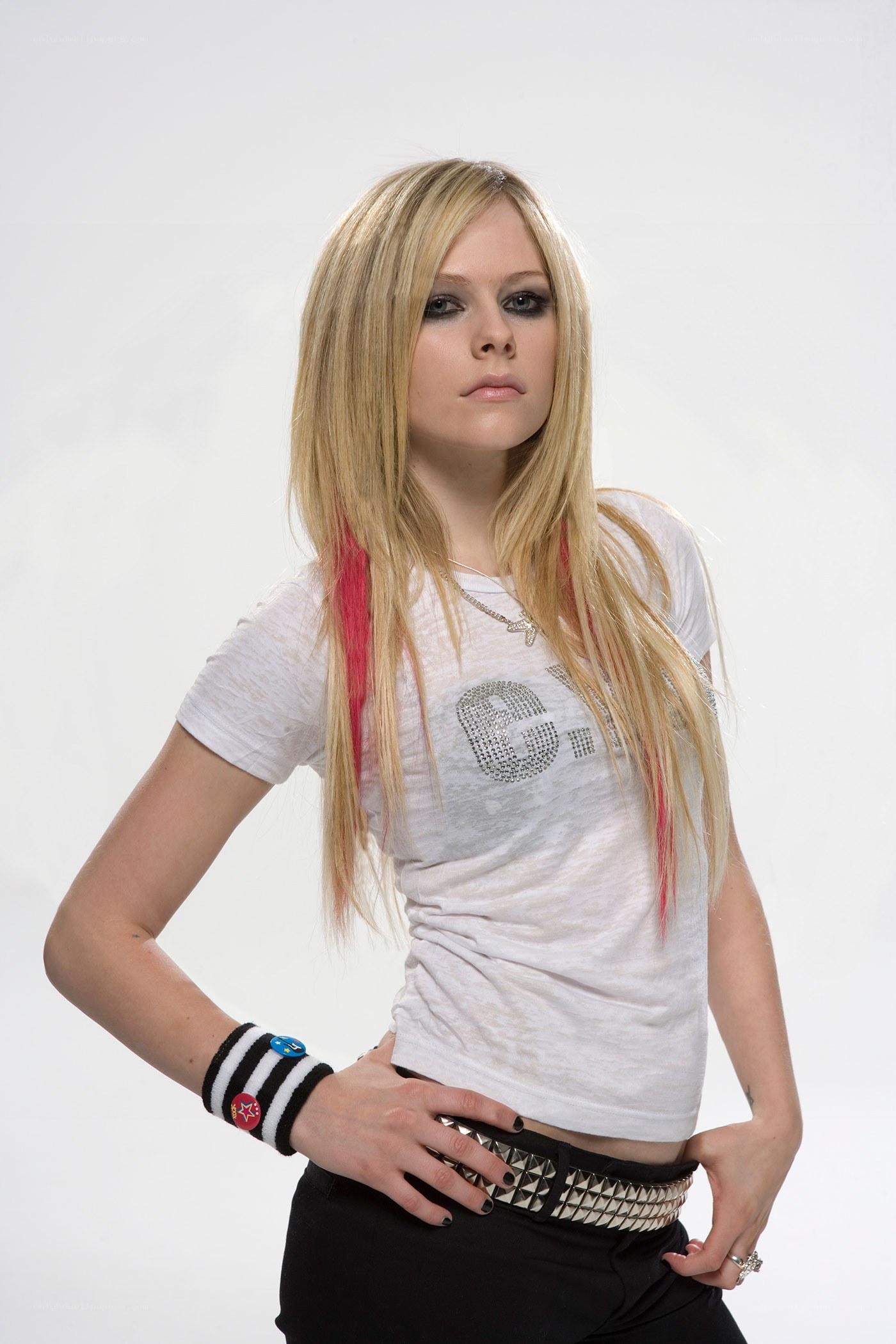 Avril Lavigne studio portrait