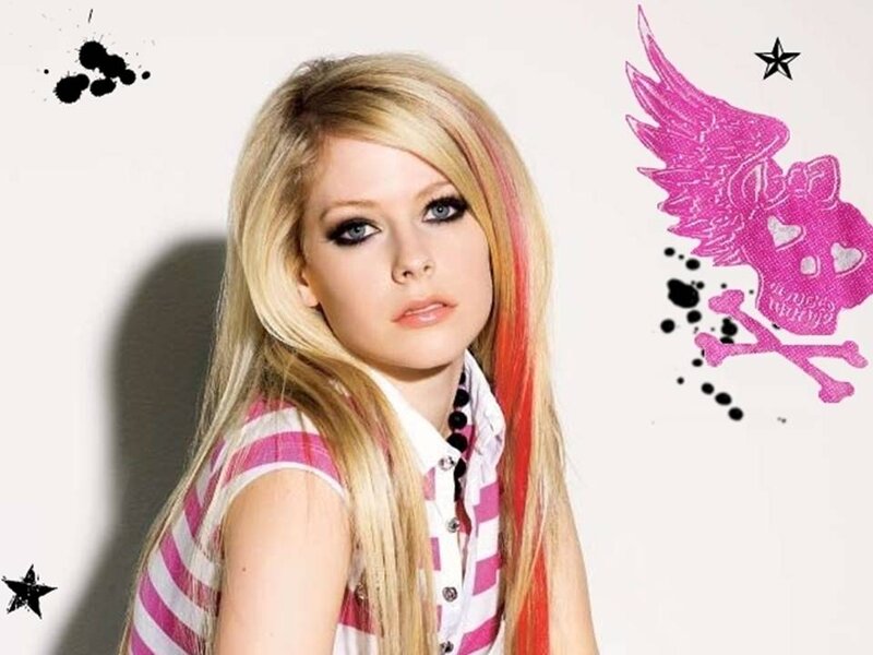 Avril Lavigne with Pink Streak — Neutral