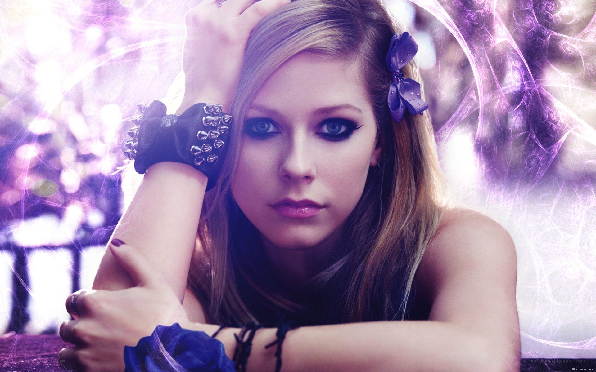 Avril Lavigne with purple effects
