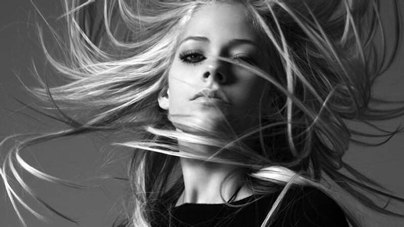 Avril Lavigne with wind-blown hair