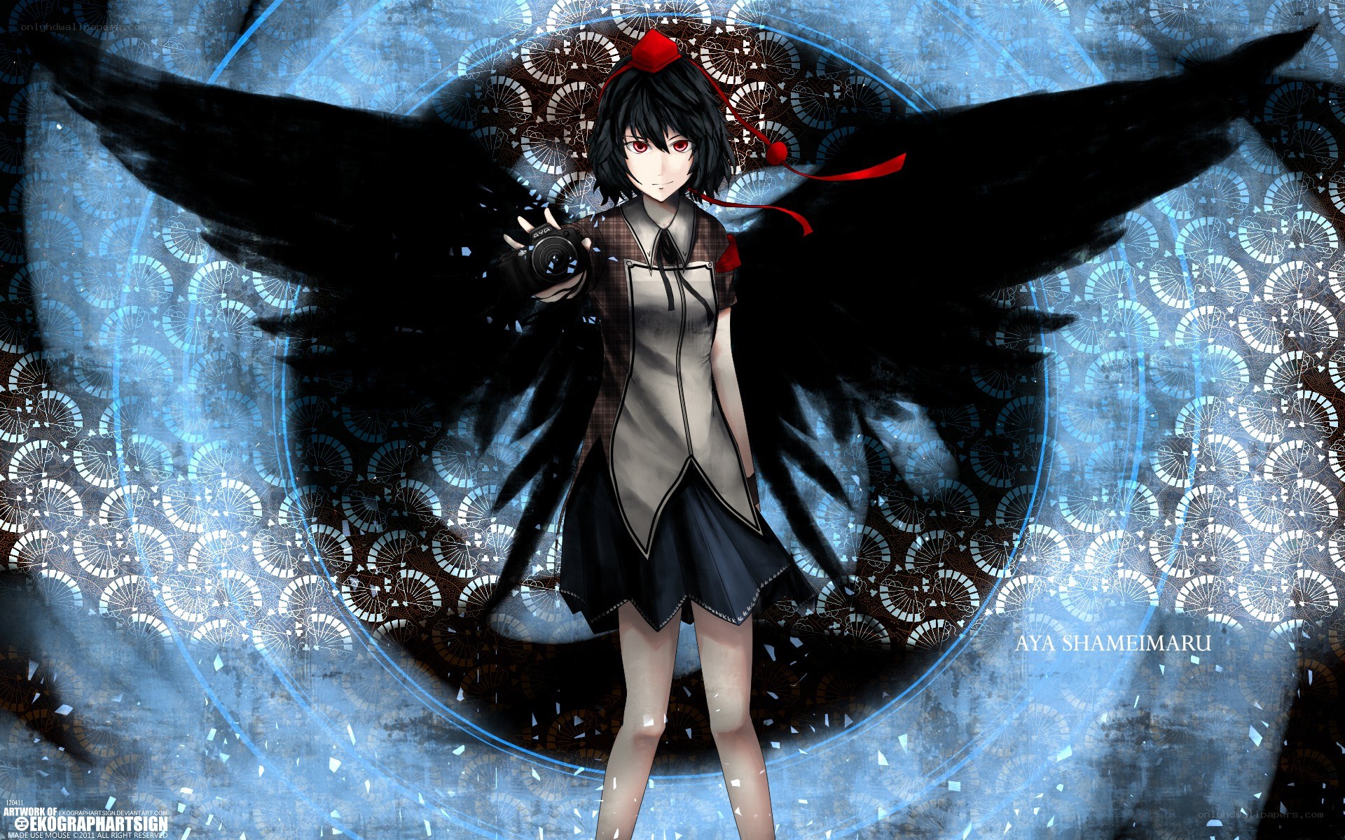 Aya Shameimaru with black wings