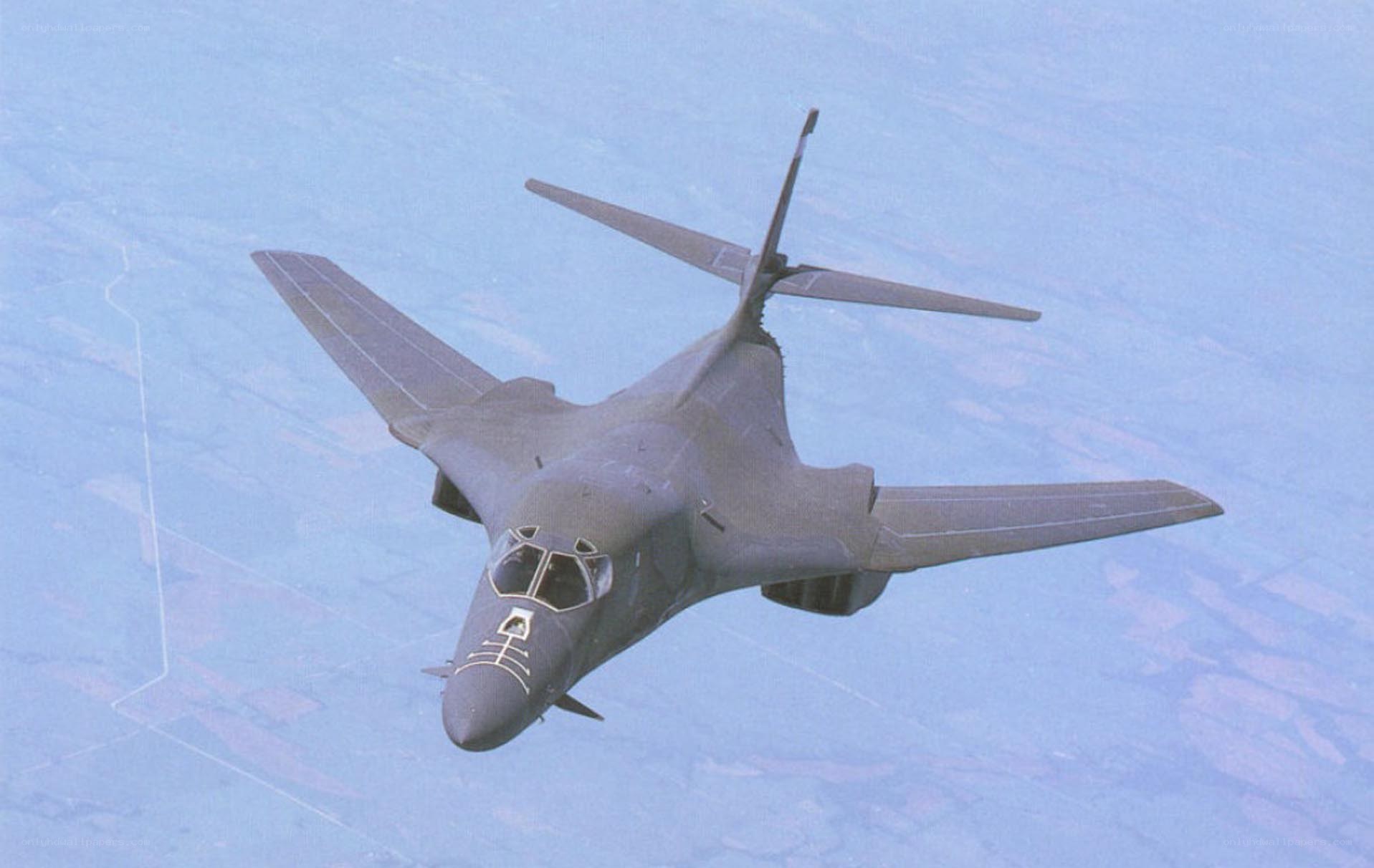 B-1 Lancer bomber in flight