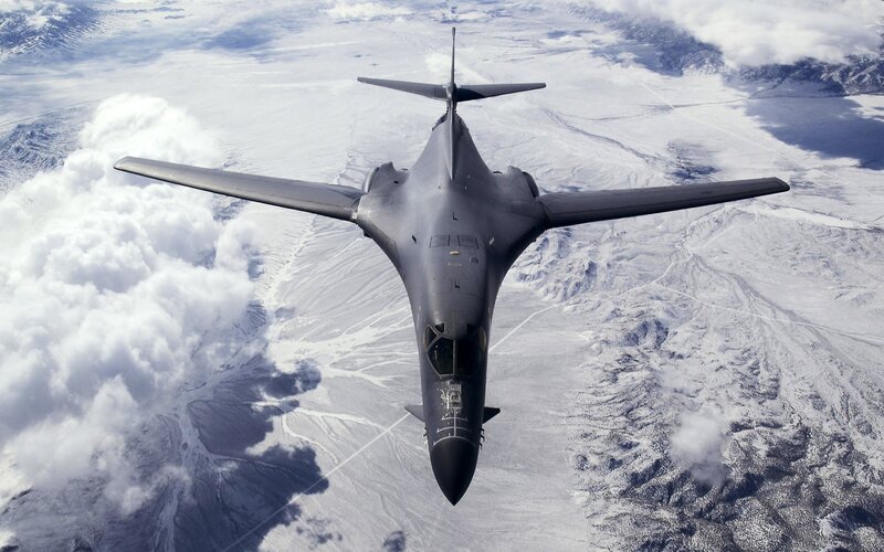 B-1 Lancer bomber in flight